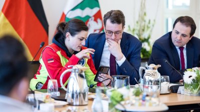 Ministerpräsident Wüst dankt nordrhein-westfälischen Helfern für Erdbebeneinsatz in der Türkei und Syrien