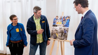 Ministerpräsident Wüst dankt nordrhein-westfälischen Helfern für Erdbebeneinsatz in der Türkei und Syrien