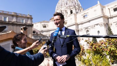 Ministerpräsident Hendrik Wüst reist nach Rom