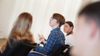 Girls & Boys Day: Schülerinnen und Schüler zu gast bei Ministerpräsident Hendrik Wüst