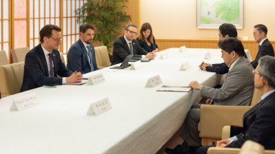 Ministerpräsident Hendrik Wüst trifft japanischen Außenminister Yoshimasa Hayashi