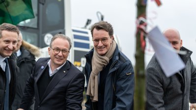 Spatenstich zur Landesgartenschau 2026 durch Ministerpräsident Wüst in Neuss
