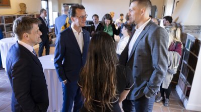 Filmvorstellung „MOSES – 13 Steps“ und Themenabend in der Villa Aurora