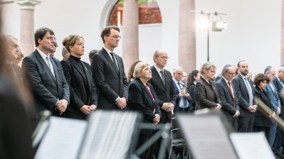 80 Jahre Befreiung von Auschwitz: Gedenken an die Opfer des Holocaust