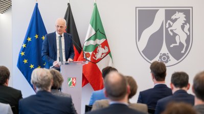 Für die gute Zukunft des Waldes: Gemeinsamer Waldpakt 2.0 mit Verbänden aus Waldbesitz, Forstwirtschaft und Naturschutz unterzeichnet