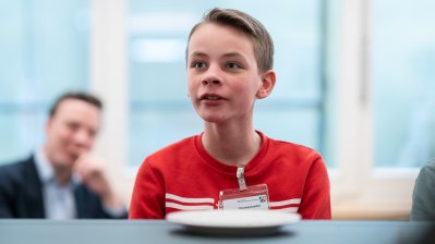 Girls' & Boys' Day: Schülerinnen und Schüler treffen Ministerpräsident Wüst und entdecken IT und Verwaltung