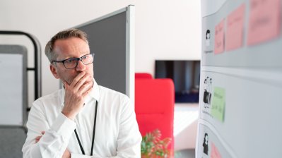 Girls' & Boys' Day: Schülerinnen und Schüler treffen Ministerpräsident Wüst und entdecken IT und Verwaltung