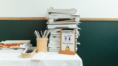 Girls' & Boys' Day: Schülerinnen und Schüler treffen Ministerpräsident Wüst und entdecken IT und Verwaltung