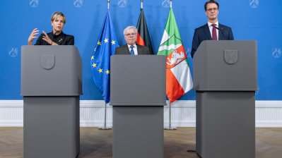 Ehemaliger ESA-Astronaut Prof. Dr. Reinhold Ewald wird Raumfahrtbotschafter des Landes Nordrhein-Westfalen