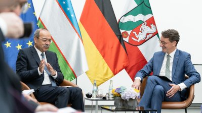 Ministerpräsident Wüst empfängt den Premierminister der Republik Usbekistan Abdulla Aripov