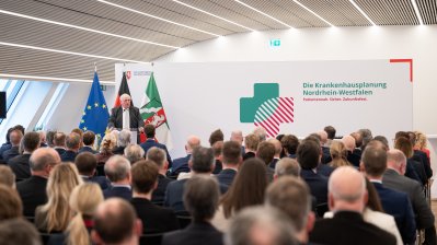 Minister Laumann während seiner Rede