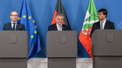 Kabinettpressekonferenz zur Bekämpfung organisierter Finanzkriminalität