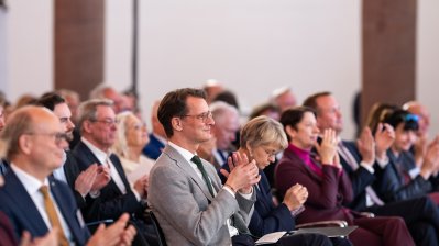 Engagementpreis NRW 2025: Fünf herausragende Projekte ausgezeichnet