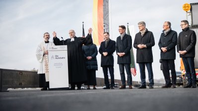 Vorzeitige Wiedereröffnung der A45-Talbrücke Rahmede setzt bundesweites Signal