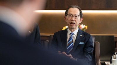 Ministerpräsident Hendrik Wüst empfängt Gouverneur der japanischen Präfektur Fukushima Masao Uchibori