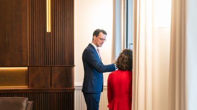 Ministerpräsident Wüst empfängt die Botschafterin von Kanada in Deutschland zum Antrittsbesuch