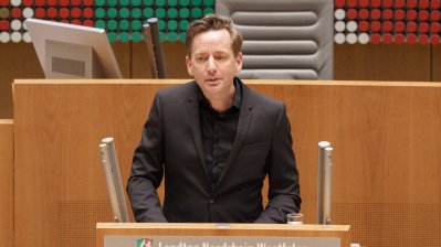 Gedenken von Landtag und Landesregierung: Erinnerung an die Opfer des NS-Regimes und die Befreiung des Konzentrationslagers Auschwitz-Birkenau