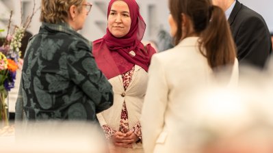 Die Landesregierung lädt zum Iftar-Empfang in die Staatskanzlei ein