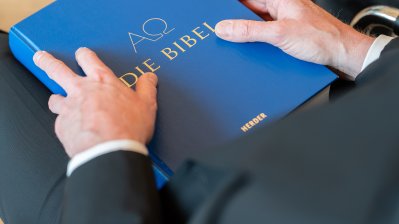 Dr. Heiner Wilmer legt Treueid als künftiger Bischof von Münster ab