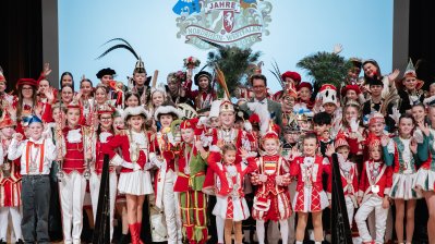 Gruppenfoto auf der Bühne