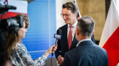 Die Botschafterinnen und Botschafter sollen die Zusammenarbeit sichtbar machen, neue Impulse setzen und die Partnerschaft in ihre jeweiligen Netzwerke hineintragen.