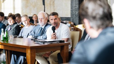 Die Botschafterinnen und Botschafter sollen die Zusammenarbeit sichtbar machen, neue Impulse setzen und die Partnerschaft in ihre jeweiligen Netzwerke hineintragen.