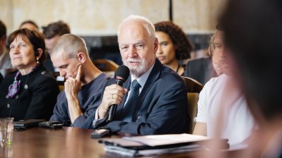 Die Botschafterinnen und Botschafter sollen die Zusammenarbeit sichtbar machen, neue Impulse setzen und die Partnerschaft in ihre jeweiligen Netzwerke hineintragen.
