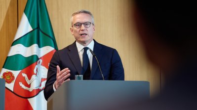 Landesregierung beschließt weitere Entlastungen zur Modernisierung des Staates