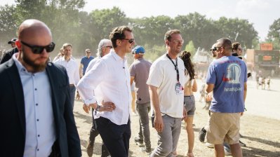 Rundgang auf dem Parookaville Festival am Flughafen Weeze