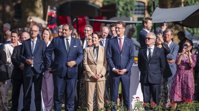 Ministerpräsident Hendrik Wüst empfängt Konsularisches Korps beim Sommerempfang in Warendorf