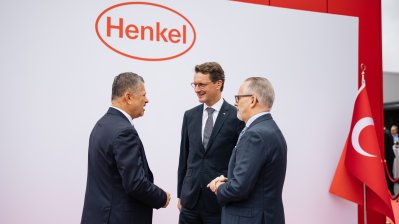 Ministerpräsident Wüst besucht gemeinsam mit dem Henkel-CEO Carsten Knobel das Henkel-Werk in Elmadağ bei Ankara