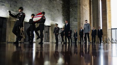 Kranzniederlegung am Atatürk-Mausoleum Anıtkabir