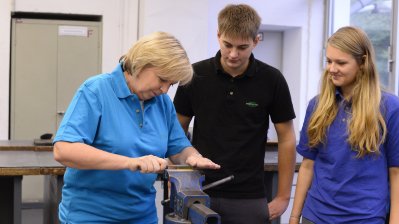 Ministerpräsidentin Hannelore Kraft beim TatKraft-Einsatz in Wuppertal