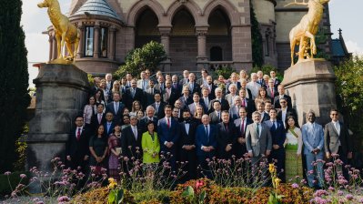Ministerpräsident Hendrik Wüst empfängt Konsularisches Korps beim Sommerempfang auf Schloss Drachenburg