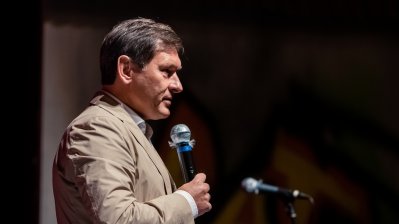 Impressionen der Lesung "Gegen das Vergessen" und Impressionen der Fotoausstellung SURVIVORS in Essen