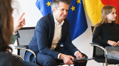 Girls & Boys Day: Schülerinnen und Schüler zu gast bei Ministerpräsident Hendrik Wüst