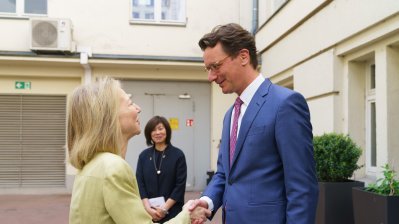 Ministerpräsident Hendrik Wüst empfängt die neue Botschafterin der USA Amy Gutmann