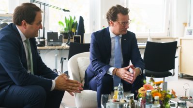 Ministerpräsident Hendrik Wüst empfängt den Marschall der polnischen Woiwodschaft Schlesien