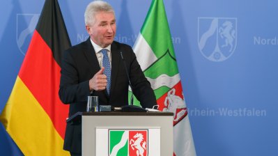 Presse-Briefing zur aktuellen Lage und zu weiteren Maßnahmen der Landesregierung im Zusammenhang mit der Corona-Pandemie