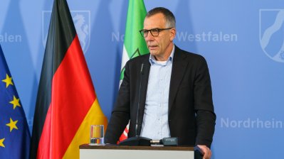 Presse-Briefing zur aktuellen Lage und zu weiteren Maßnahmen der Landesregierung im Zusammenhang mit der Corona-Pandemie
