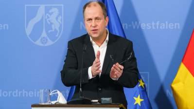 Presse-Briefing zur aktuellen Lage und zu weiteren Maßnahmen der Landesregierung im Zusammenhang mit der Corona-Pandemie