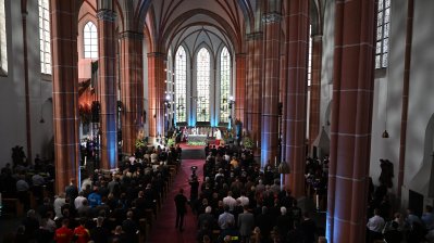 Nordrhein-Westfalen gedenkt am ersten Jahrestag der Hochwasserkatastrophe der Opfer