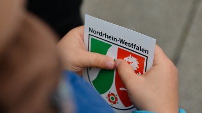 Ministerpräsident Hendrik Wüst nimmt an den Feierlichkeiten zum Tag der Deutschen Einheit in Erfurt teil