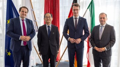 Ministerpräsident Hendrik Wüst empfängt den Botschafter von Japan in Deutschland zum Antrittsbesuch