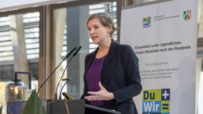 Landesregierung stellt neue Einsamkeitsstudie in Berlin vor