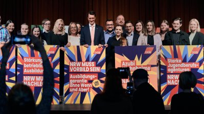 Ministerpräsident Hendrik Wüst dankt Arbeitnehmerinnen und Arbeitnehmern