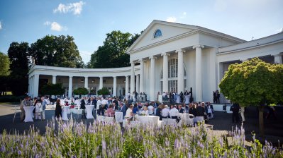 Ministerpräsident Wüst lädt zum Sommerkonzert in den Kurpark Bad Oeynhausen ein