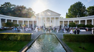 Ministerpräsident Wüst lädt zum Sommerkonzert in den Kurpark Bad Oeynhausen ein
