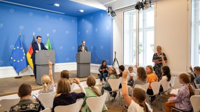 Hey, Demokratie! – Tag der offenen Tür im Regierungsviertel