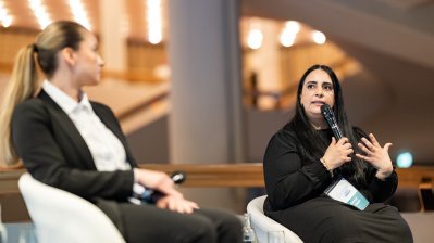 30 Jahre Solingen – Ministerpräsident Hendrik Wüst erinnert sich mit Schülerinnen und Schülern an Brandanschlag